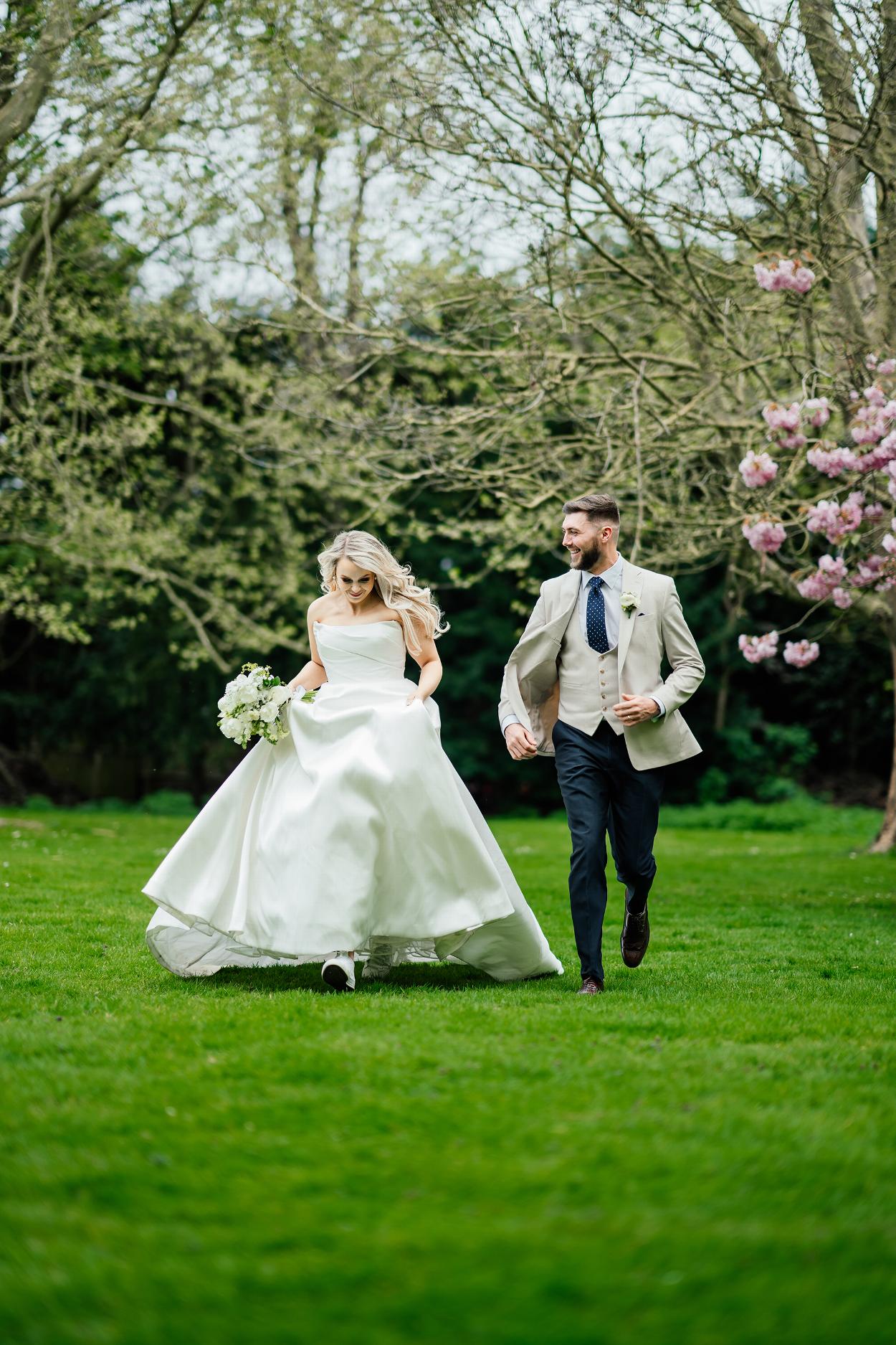 Woodland Manor Hotel Wedding Photographer - Bedfordshire Wedding Photographer - The Jasmine Cottage Studio